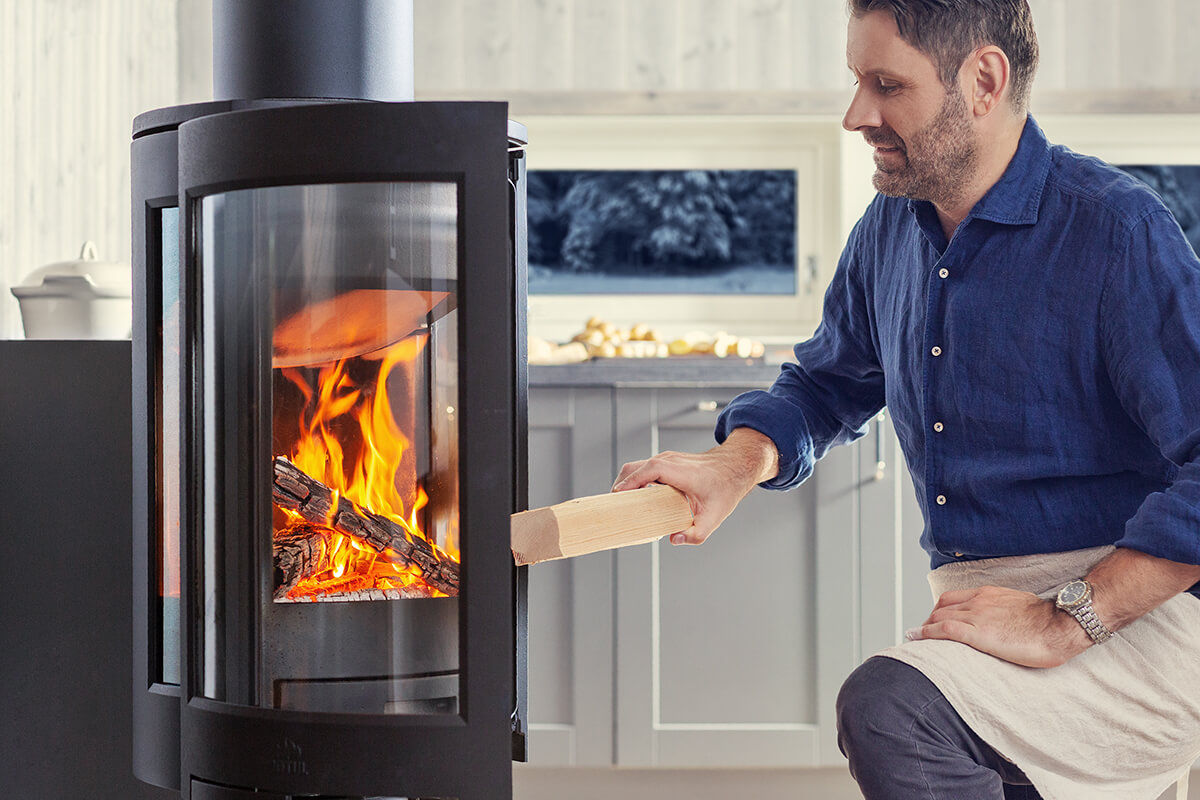 tiener ontwikkelen vertrouwen Nieuwe haard halveert het houtverbruik! | Jotul